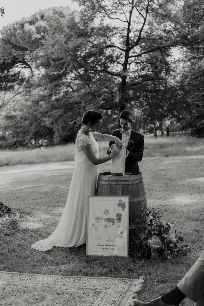 Rituel de la bouteille de vin